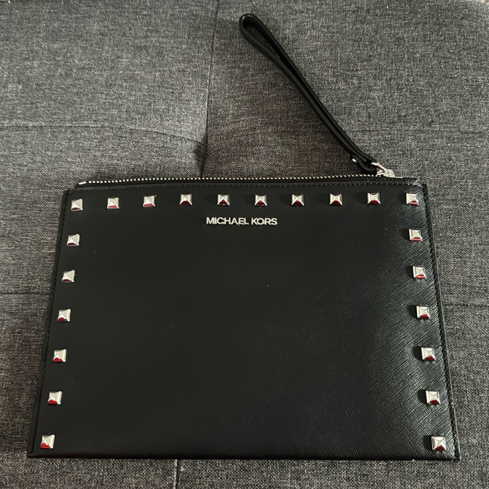 NWT MK WRISTLET